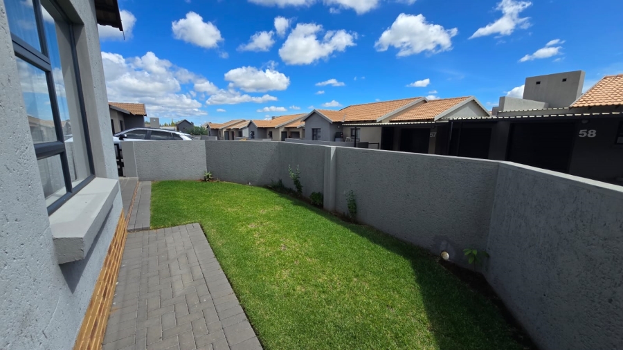 3 Bedroom Property for Sale in Heuwelsig Free State